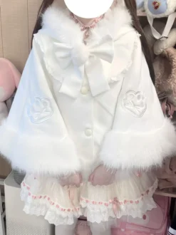 Cape Sweet Lolita doublée en peluche cape de Noël à capuche avec broderie