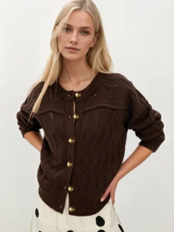 Cardigan court en maille ajourée à col rond et boutons