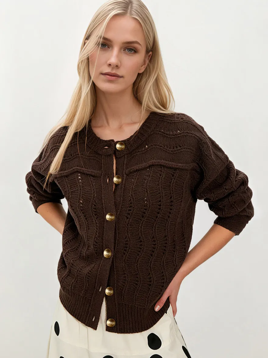 Cardigan court en maille ajourée à col rond et boutons