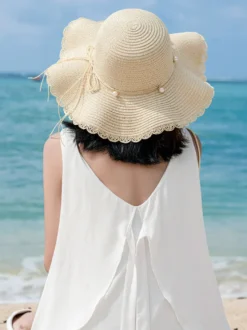 Chapeau de paille à large bord pour femme protection solaire idéal pour la plage collection été 2026