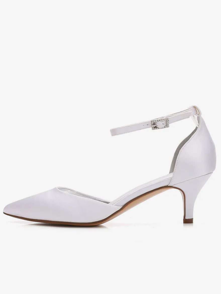 Chaussure de mariée en soie et satin à petits talons