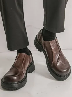 Chaussures décontractées pour hommes bout rond lacets à enfiler