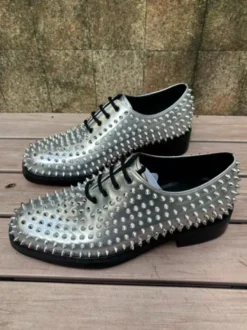 Chaussures de bal argentées à rivets bout rond lacets chaussures de soirée