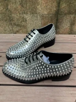Chaussures de bal argentées à rivets bout rond lacets chaussures de soirée