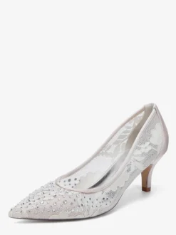 Chaussures de mariage en dentelle à bout pointu et talon chaton pour la mère des demoiselles d'honneur