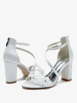 Chaussures de mariage en satin blanc brodé sandales de mariage à bout ouvert