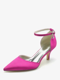 Chaussures de mariage Escarpins de mariée Soie et satin Bout pointu Strass