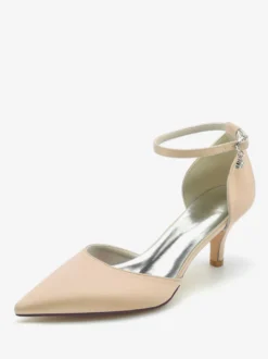 Chaussures de mariage Escarpins de mariée Soie et satin Bout pointu Strass