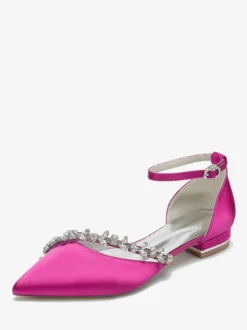 Chaussures de mariage plates en satin à bout pointu avec strass et bride à la cheville