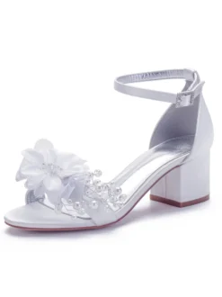 Chaussures de mariage Satin Blanc Bout Pointu Paillettes Chunky Ankle Strap Chaussures pour occasions spéciales
