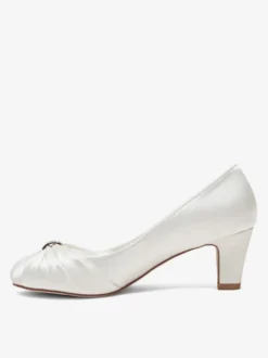 Chaussures de mariage vintage en satin à bout rond et strass chaussures de mariée à talon moyen