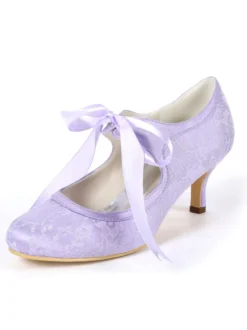 Chaussures de mariage vintage pour femmes en dentelle à talons chaton 2.4 "chaussures de mariée