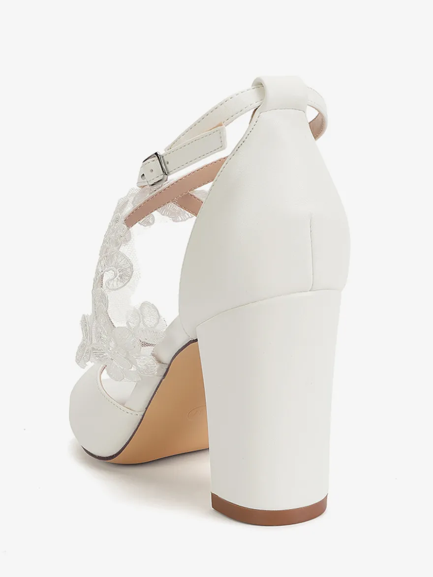 Chaussures de mariée blanches à bout ouvert et talons épais