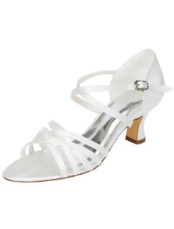 Chaussures de mariée Ivoire soie talon évasé Criss Cross bouclée sandales de mariage