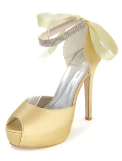 Chaussures de mariée ivoire talon haut bout ouvert boucle réglable