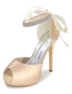Chaussures de mariée ivoire talon haut bout ouvert boucle réglable