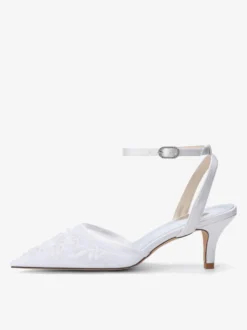Chaussures de mariée à petits talons bout pointu en dentelle bride cheville
