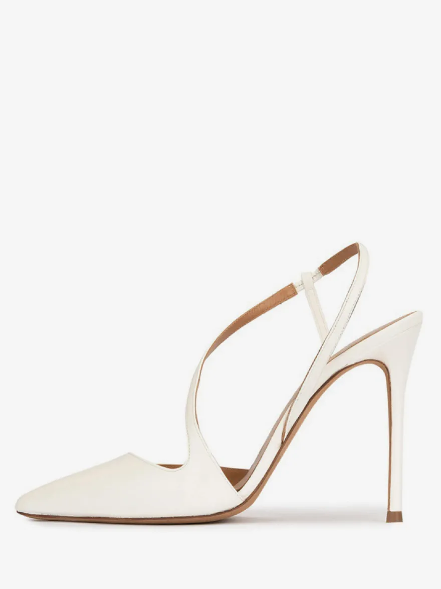Chaussures de soirée à talons hauts et bout pointu en or pour femmes