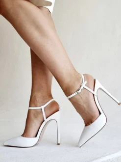 Chaussures habillées blanches à talons hauts et bout pointu avec bride arrière