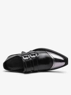 Chaussures habillées noires pour hommes à talon épais et boucle décorative à enfiler