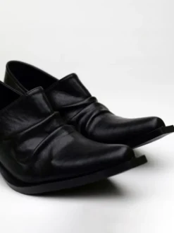 Chaussures habillées noires pour hommes bout pointu talon épais froncé à enfiler