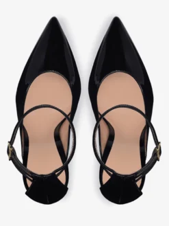 Chaussures habillées noires à talons hauts et bout pointu avec bride à la cheville pour femmes