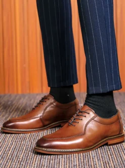 Chaussures habillées pour hommes Chaussures de mariage en cuir à bout carré à la mode