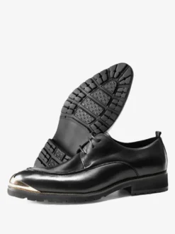 Chaussures habillées pour homme Chaussures fantastiques à bout pointu avec détails en métal en cuir de vache