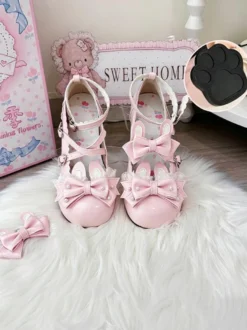 Chaussures Lolita classiques roses à nœuds et lapins en cuir PU à talons compensés.