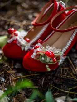 Chaussures Lolita Sweet Chaussures Lolita à talons épais en dentelle et perles rouges