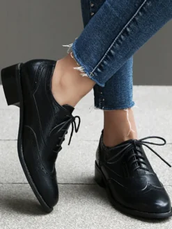 Chaussures Oxford pour femmes bout rond lacets décontractées
