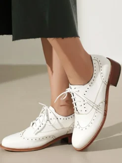 Chaussures Oxford pour femmes bout rond lacets décontractées