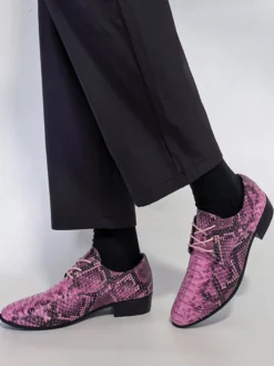Chaussures Oxford vertes à lacets motif serpent