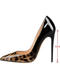 Chaussures à talons hauts escarpins à talon aigu en Synthétique verni et motif léopard mocassin