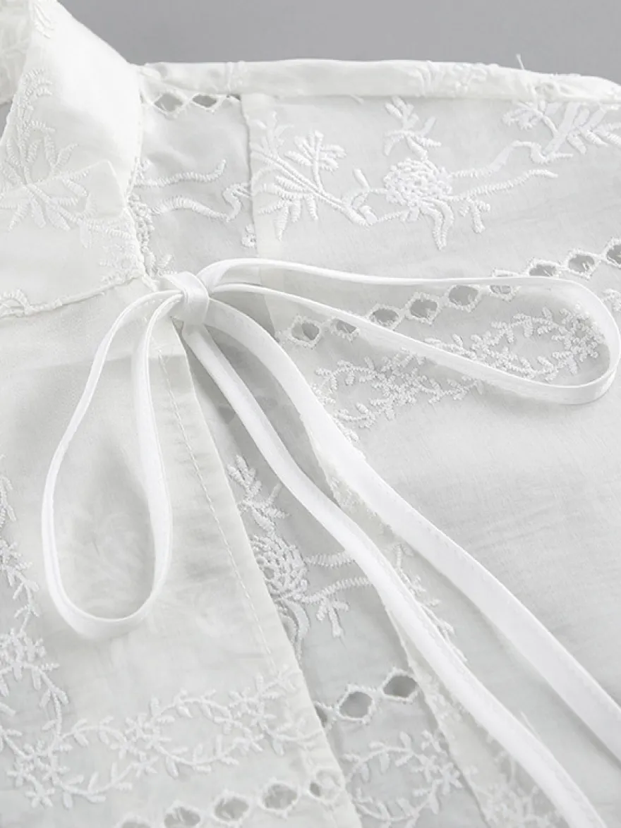 Chemise blanche à lacets pour femme col montant manches 3/4 style décontracté