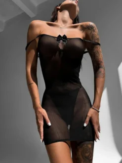 Chemise à bretelles rouges avec nœud en tulle et dos croisé lingerie de nuit