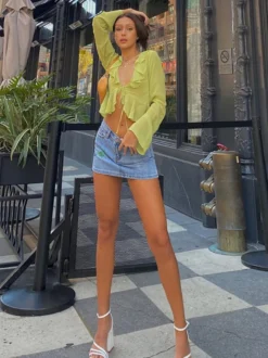 Chemise pour femme verte en polyester col en V plissée décontractée à lacets manches longues