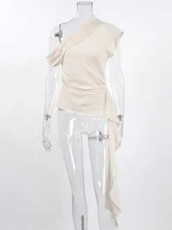 Chemisier asymétrique à une épaule sans manches pour femme froncé sur le côté et drapé.