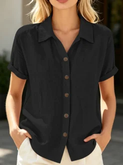Chemisier décontracté à manches courtes en lin mélangé pour femme col boutonné style blouse.
