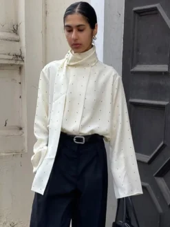 Chemisier à pois à col noué et manches longues élégant chemisier drapé à col montant et chemise ample