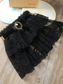 Classique Lolita poignet Bands Lace Ruffles Gems Noir Lolita Accessoires Déguisements Halloween