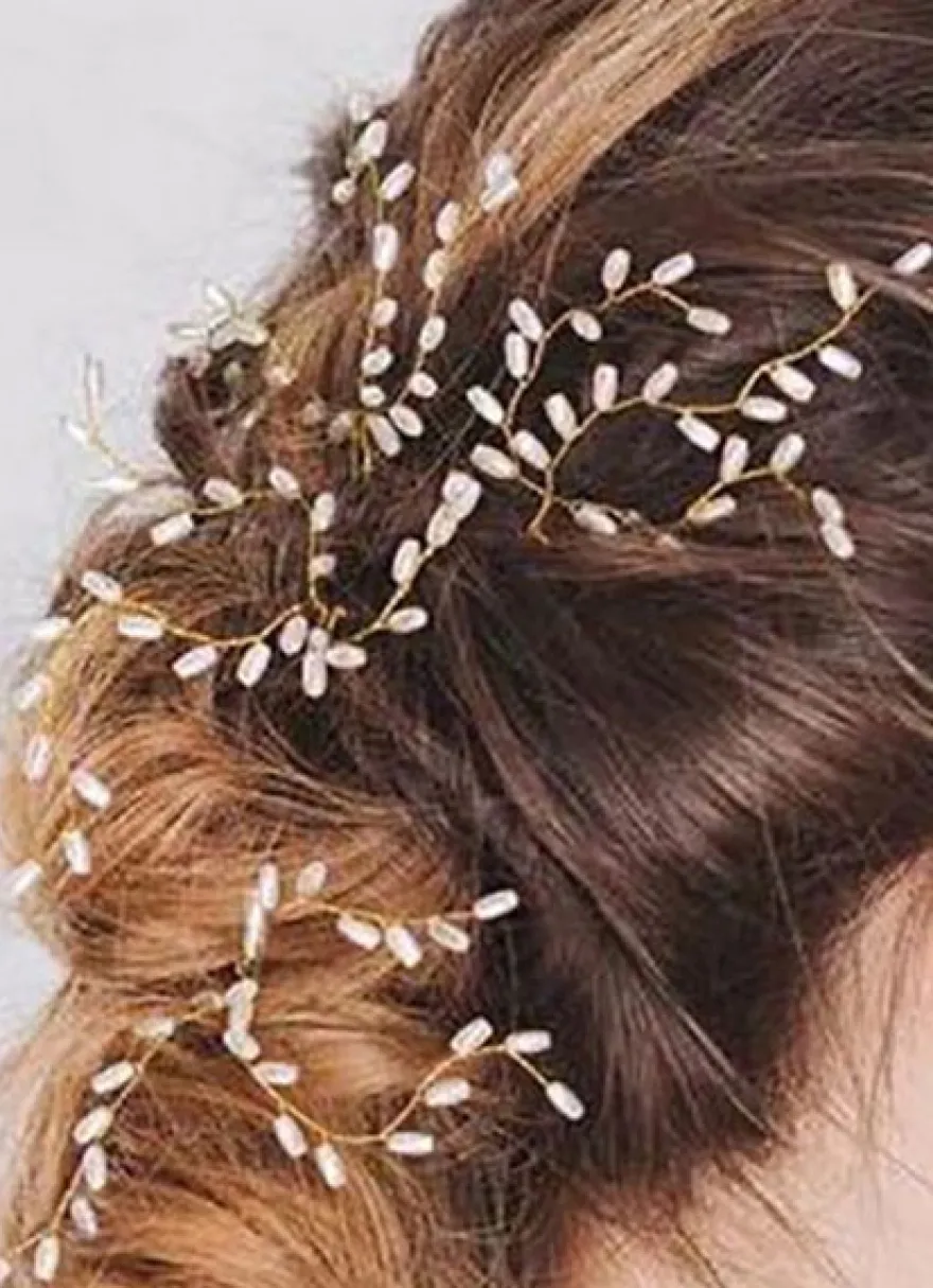 Coiffure de mariée accessoire de cheveux