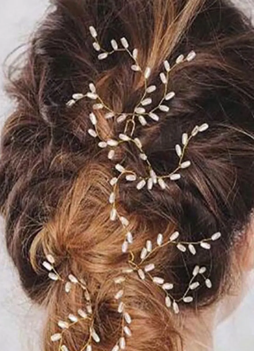Coiffure de mariée accessoire de cheveux