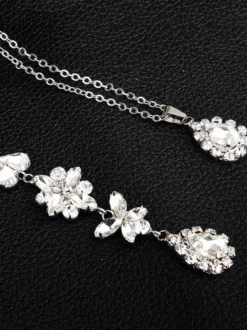 Collier pour mariée rhinestone argenté élégant