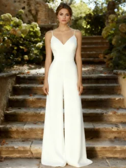 Combinaison de mariée 2 pièces robe de mariée en crêpe stretch et dentelle combinaison longue jusqu'au sol col en V manches courtes taille naturelle blanche