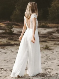 Combinaison de mariée tenue de mariage ivoire haut en dentelle col v dos nu