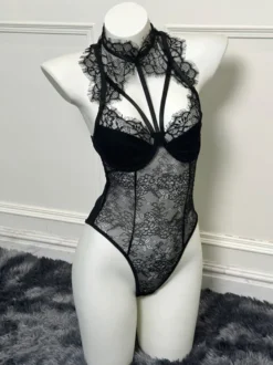 Combinaison sexy en dentelle
