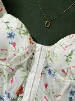 Corsets à imprimé floral blanc manches courtes lingerie décontractée du quotidien
