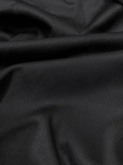 Costume de sorcière d'Halloween personnage gothique noir