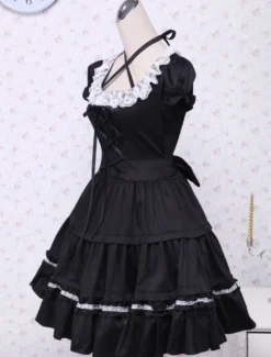 Coton noir Lolita OP robe manches courtes avec dentelle haut et White Lace Trim Déguisements